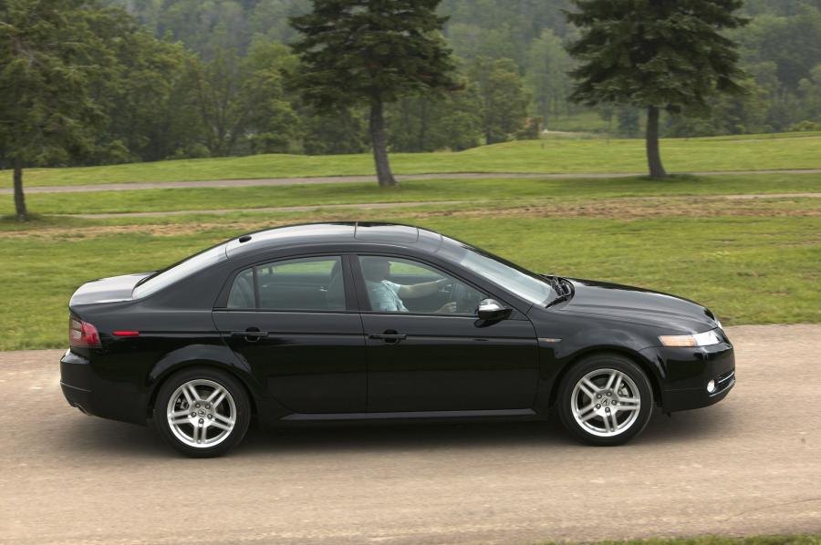 Acura TL 2004 года  (фото 39 из 57)